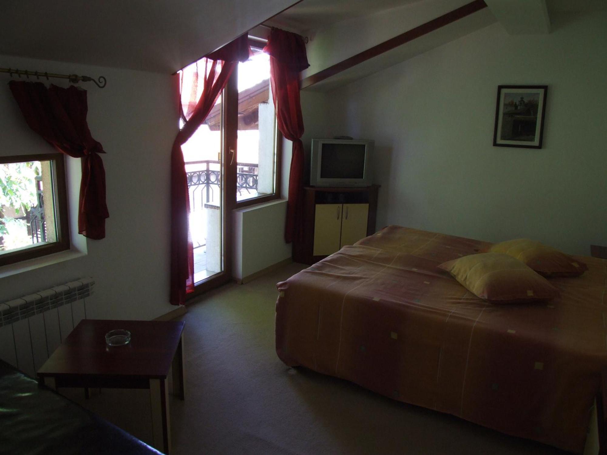 Guest House Zlatev Bansko Esterno foto